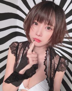 เอนาโกะ 9