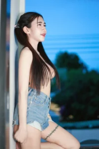เปิดวาร์ปสาวสวย น้อง VaVa 8